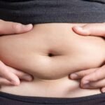 6 exercícios simples de força para reduzir a gordura da alforje em 30 dias